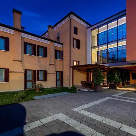 Unahotels Eco Costanza Venezia Hotel Mestre