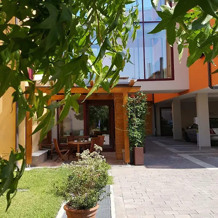 Unahotels Eco Costanza Venezia Hotel 3*