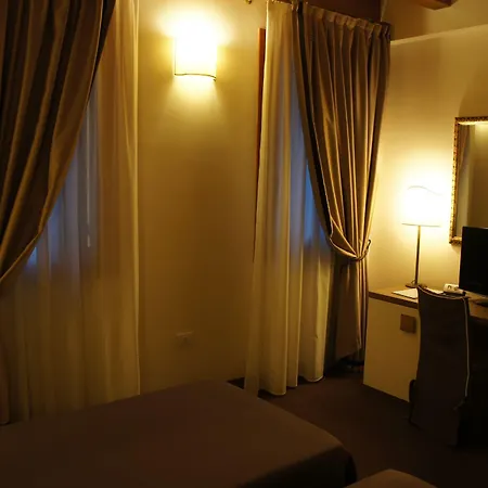 Unahotels Eco Costanza Venezia 3* Mestre