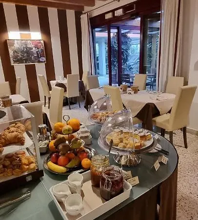 Hotell Unahotels Eco Costanza Venezia