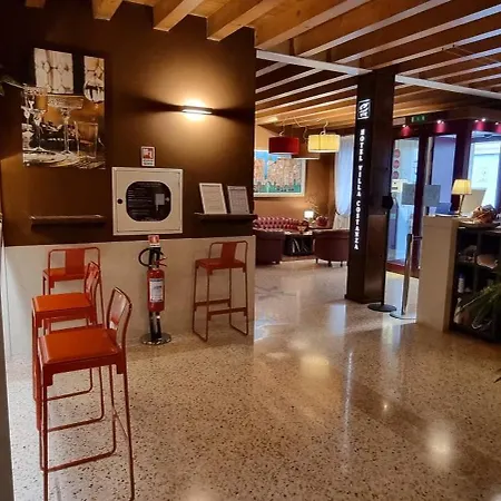 Unahotels Eco Costanza Venezia Hotell