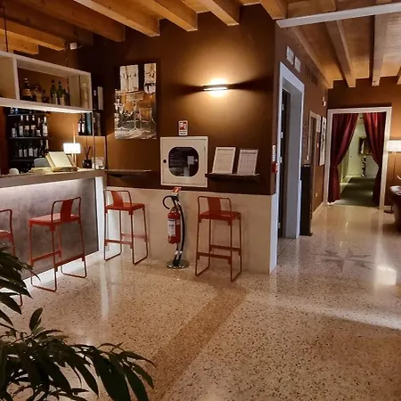 Unahotels Eco Costanza Venezia Hotell 3*