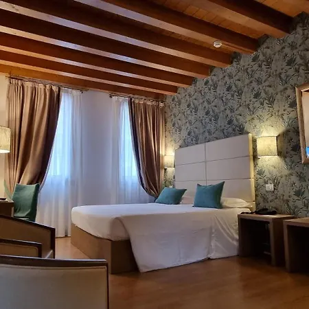Unahotels Eco Costanza Venezia 3* Mestre
