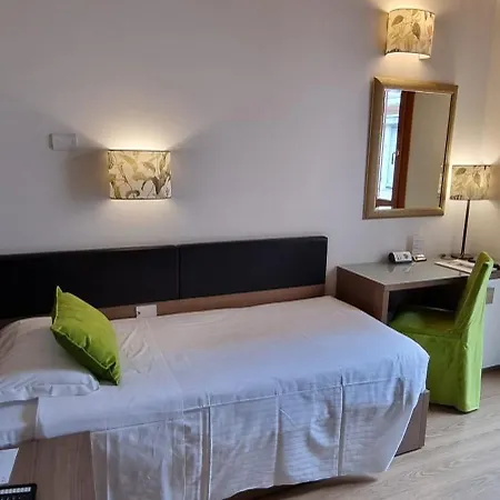 Unahotels Eco Costanza Venezia Hotell 3*