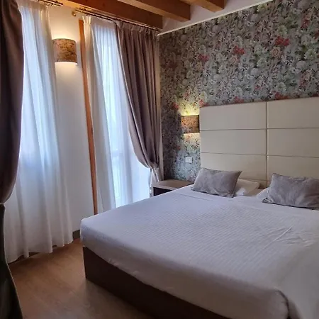 Hotell Unahotels Eco Costanza Venezia