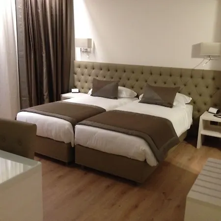 Unahotels Eco Costanza Venezia 3* Mestre