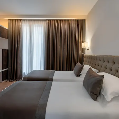 Unahotels Eco Costanza Venezia Hotel 3*