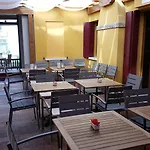 Unahotels Eco Costanza Venezia מלון